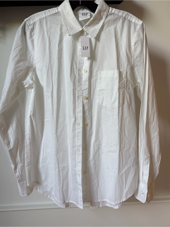 GAP Tops - Gap Classic White Shirt